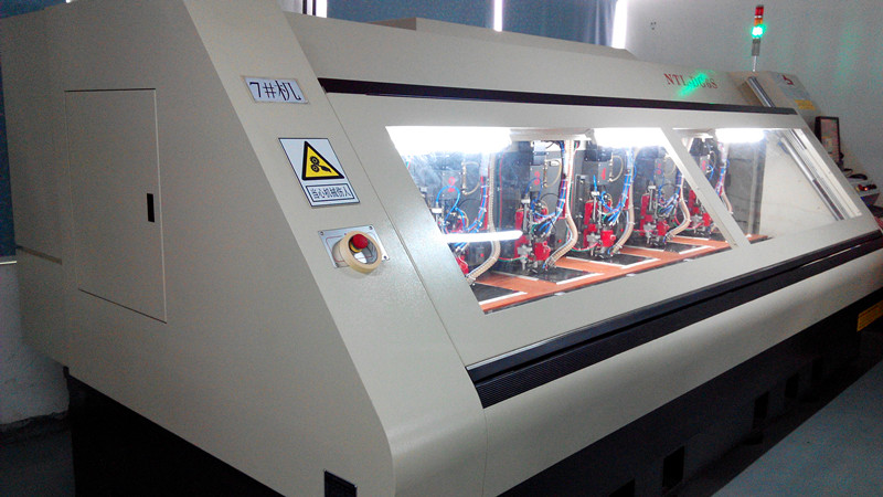 六軸高精密鉆機(jī)-臺灣大量